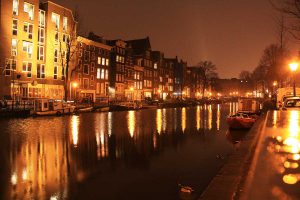 amsterdam-rive-gauche-de-nuit